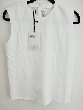 Zara White Sleeveless Round-Neck Tank
